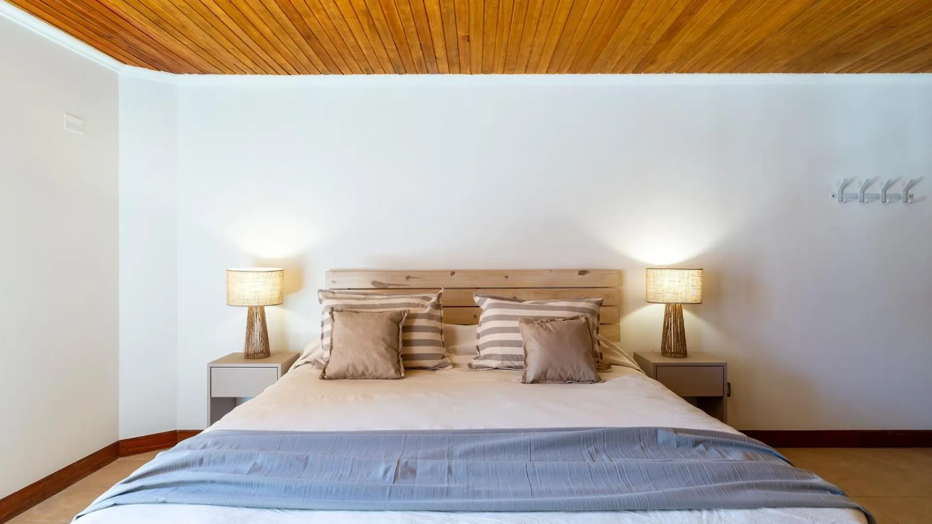 Сasa de vacaciones Villa Amplia, Calida Y Super Ubicada Mendoza