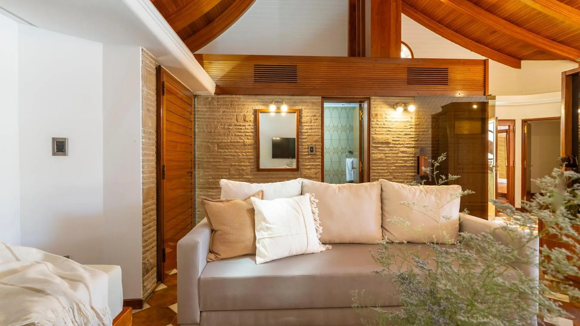 Villa Amplia, Calida Y Super Ubicada à Mendoza